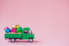 Green Pickup Toy Carrying Easter Egg Chocolates