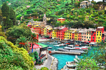 Wall Mural - The beautiful Portofino panorama with colorfull houses, luxury boats and yacht in little bay harbor. A vacation resort with celebrity visitors. Liguria, Italy,Europe 