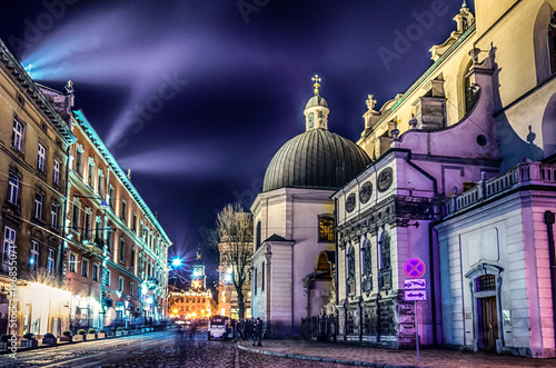 scenic-night-lviv-cityscape-architecture-on-the-long-exposure