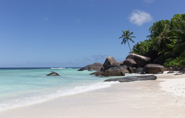 Wall Mural - Paradise beach on Silhouette island, Seychelles