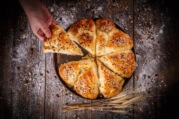 Poster - Homemade rustic triangle buns