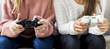 © Rawpixel.com - Women playing video game together