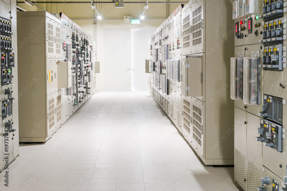 Electrical Room, medium and high voltage switcher, equipment, panel to ...