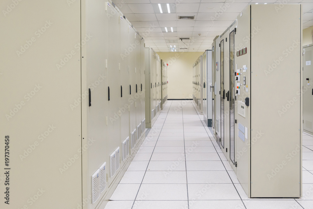 Electrical Room, medium and high voltage switcher, equipment, panel to ...