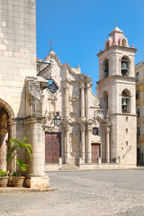 Poster - The Cathedral square in Old Havana