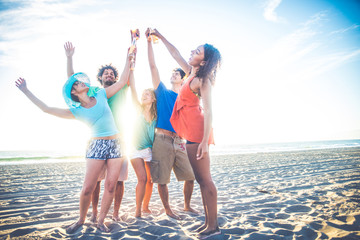 Poster - Friends partying on the beach