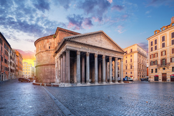 Fototapete - view of Pantheon in the morning. Rome. Italy.