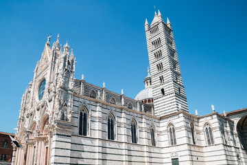 Wall Mural - Duomo di Siena cathedral in Italy