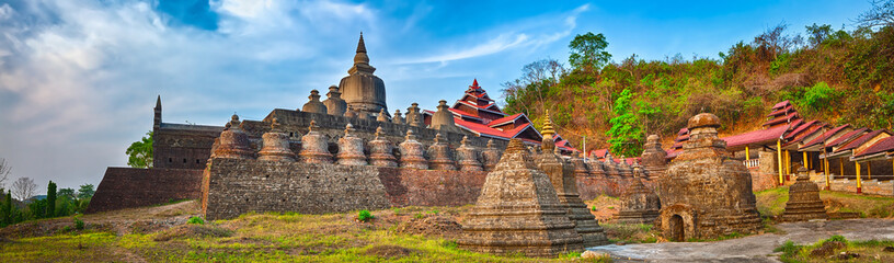 Wall Mural - Shai-thaung Temple in Mrauk U. Myanmar. High resolution panorama