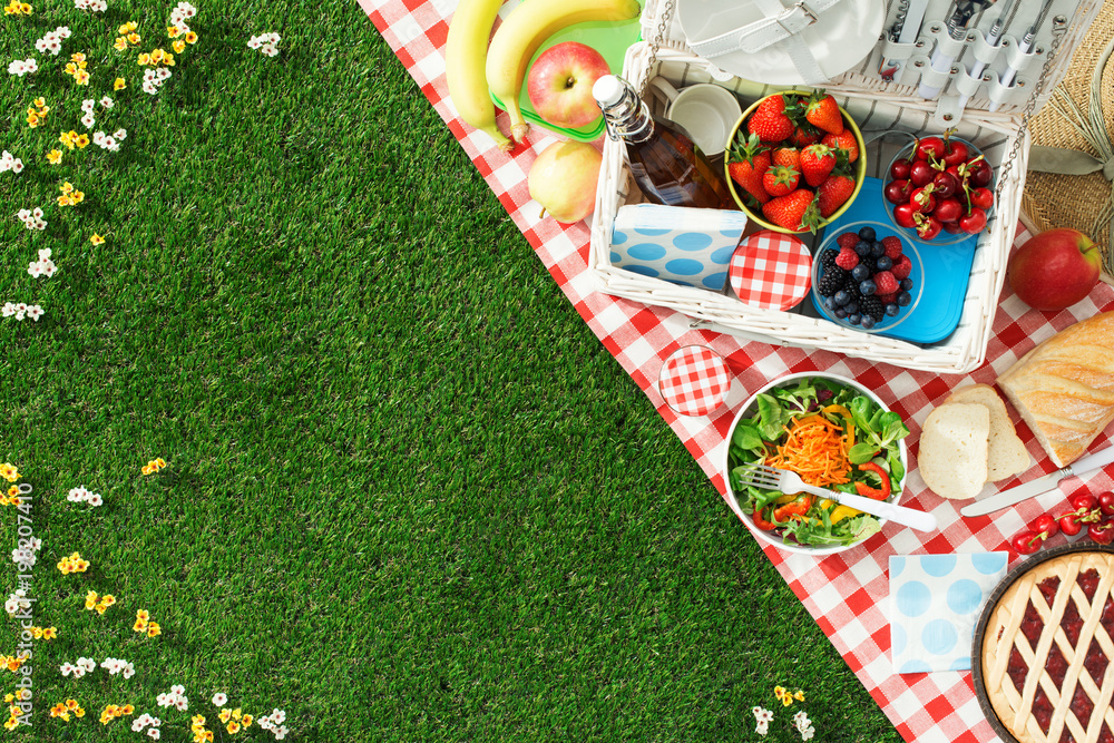 Summertime picnic - obrazy, fototapety, plakaty 