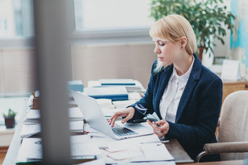 Wall Mural - Woman in office