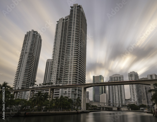 Zdjęcie XXL Brickell Miami Financial District Sunrise