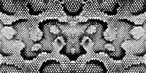 Print snake texture black white