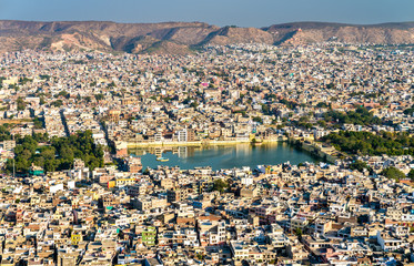 Wall Mural - Aerial view of Jaipur with Tal Katora Lake - Rajasthan, India