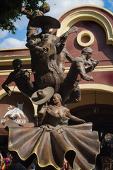 estatua jarabe tapatio mariachi guadalajara bronce 