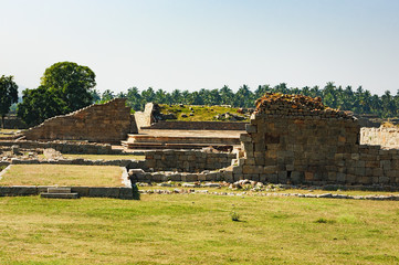 Fototapete - View of ancient ruins from the platform of Mahanavami Dibba in Hampi, Karnataka, India.
