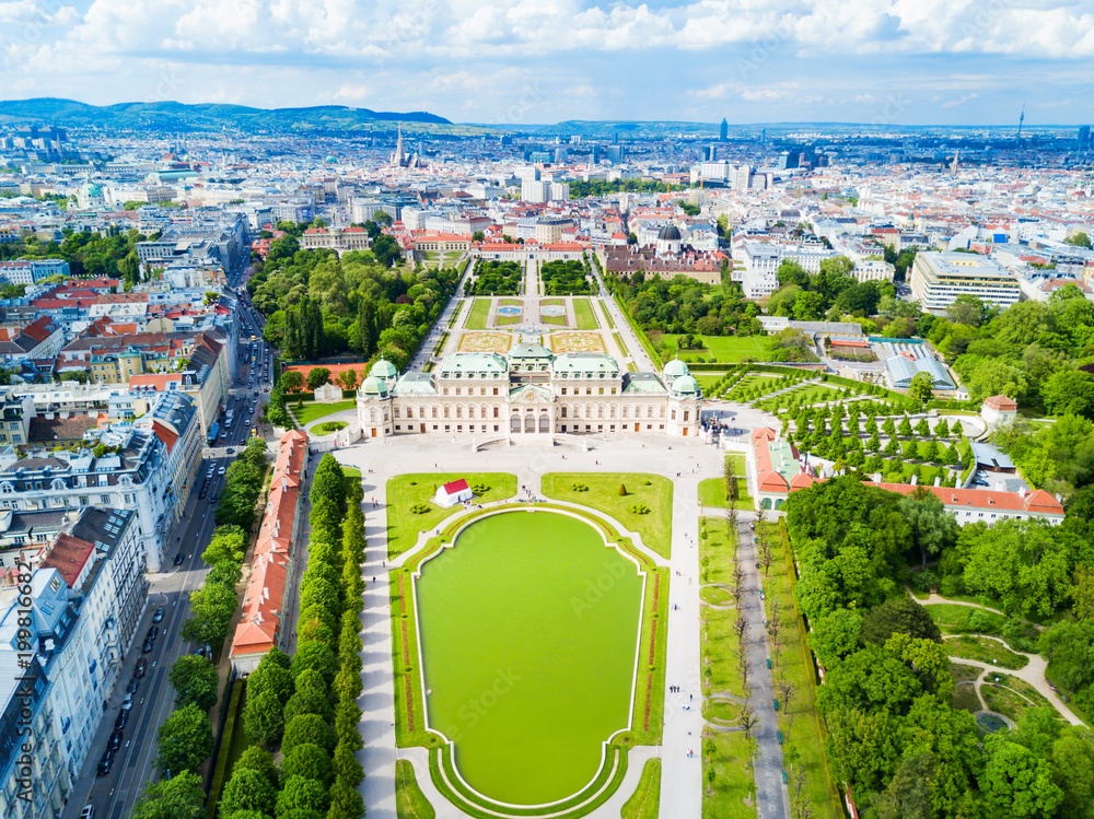 Belvedere Palace in Vienna - obrazy, fototapety, plakaty 