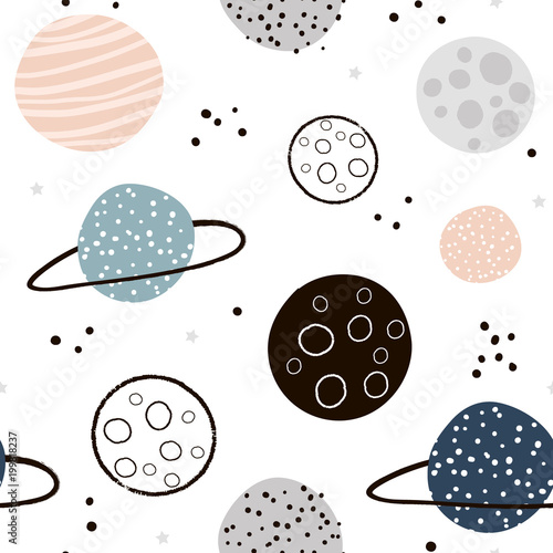 Foto-Schiebegardine mit Schienensystem - Childish seamless pattern with hand drawn space elements space, planets. Trendy kids vector background. (von solodkayamari)
