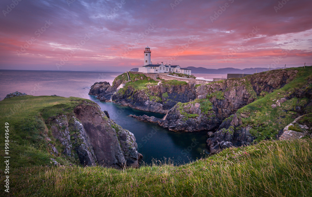Fanad Head Lighthouse al tramonto Donegal Ireland - obrazy, fototapety, plakaty 