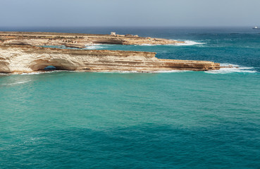 Canvas Print - Azure sea and grotts of the Maltese coastline. Malta island.