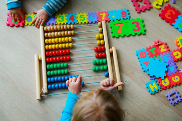 Wall Mural - kids learning numbers, abacus calculation