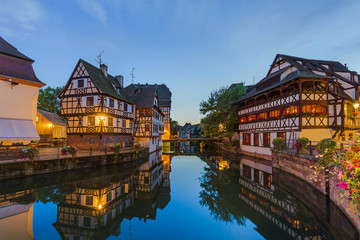 Wall Mural - Traditional colorful houses in Strasbourg - Alsace France