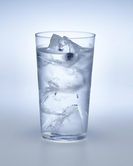 Wall Mural - water with ice in the glass