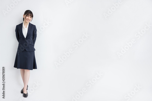 若いスーツを着た日本人女性stock Photo Adobe Stock 若いスーツを着た日本人女性stock Photo Adobe Stock