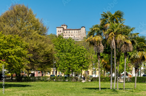 Fotografija View of Fortress Borromeo of Angera, is castle of the lake Maggiore, Angera, Ita