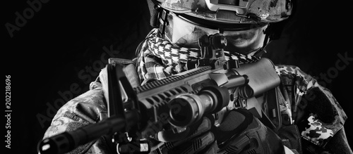 Fotomural Macro portrait of military man sniper