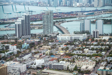 Wall Mural - Aerial view of Miami skyline with buildings and MacArthur Causeway