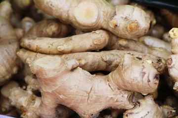 Canvas Print - Ginger root for cooking in the market