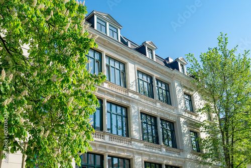 Altbau Grunderzeithaus Leipzig Buy This Stock Photo And