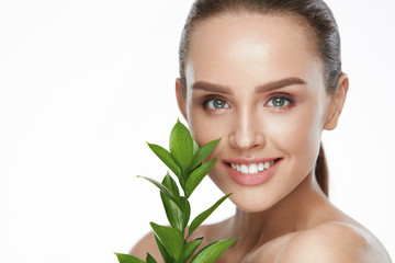 Wall Mural - Natural Cosmetics For Skin. Beautiful Woman With Healthy Skin