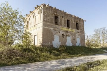 Stazione abbandonata di Civitella Cesi