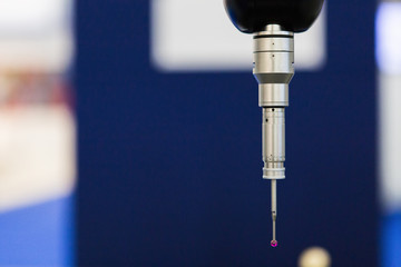 Leinwandbilder - Infrared sensor for measuring parts. Quality evaluation on a modern factory