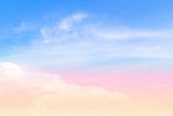Fototapeta Sypialnia - Sky bright pastel colors