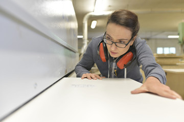 Sticker - Woman in professional training, wood industry