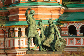 Wall Mural - Monument to Minin and Pozharsky, Saint Basil's Cathedral, Moscow, Russia