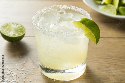 Cuadros en Lienzo Alcoholic Lime Margarita with Tequila