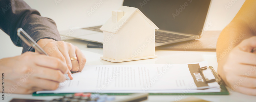 Client Signs Document to Buy House and Real Estate - obrazy, fototapety, plakaty 