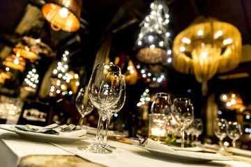 Poster - luxury elegant table setting dinner in a restaurant