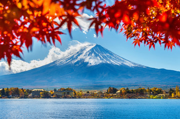 Autumn Season and Fuji mountain at Kawaguchiko lake, Japan.