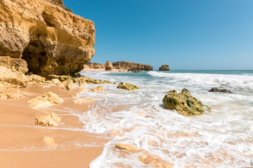 Wall Mural - Beautiful sandy beaches, turquoise ocean and blue sky