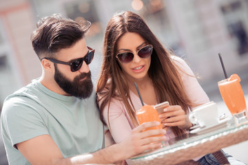 Canvas Print - Man and woman dating in cafe