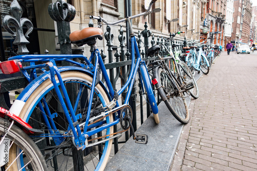 Plakat Rowery obfitują w Amsterdamie