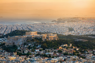 Wall Mural - Panoramablick auf die Stadt Athen in Griechenland mit der Akropolis und dem Parthenon Tempel bei Sonnenuntergang