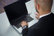 © Sven Vietense - Businessmen am Laptop