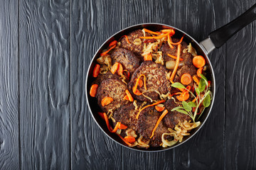 Poster - Chicken liver pancakes in a skillet