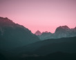 Rose pinker Sonnenuntergang in den Alpen in Bayern mit Bergpanorama in Berchtesgaden